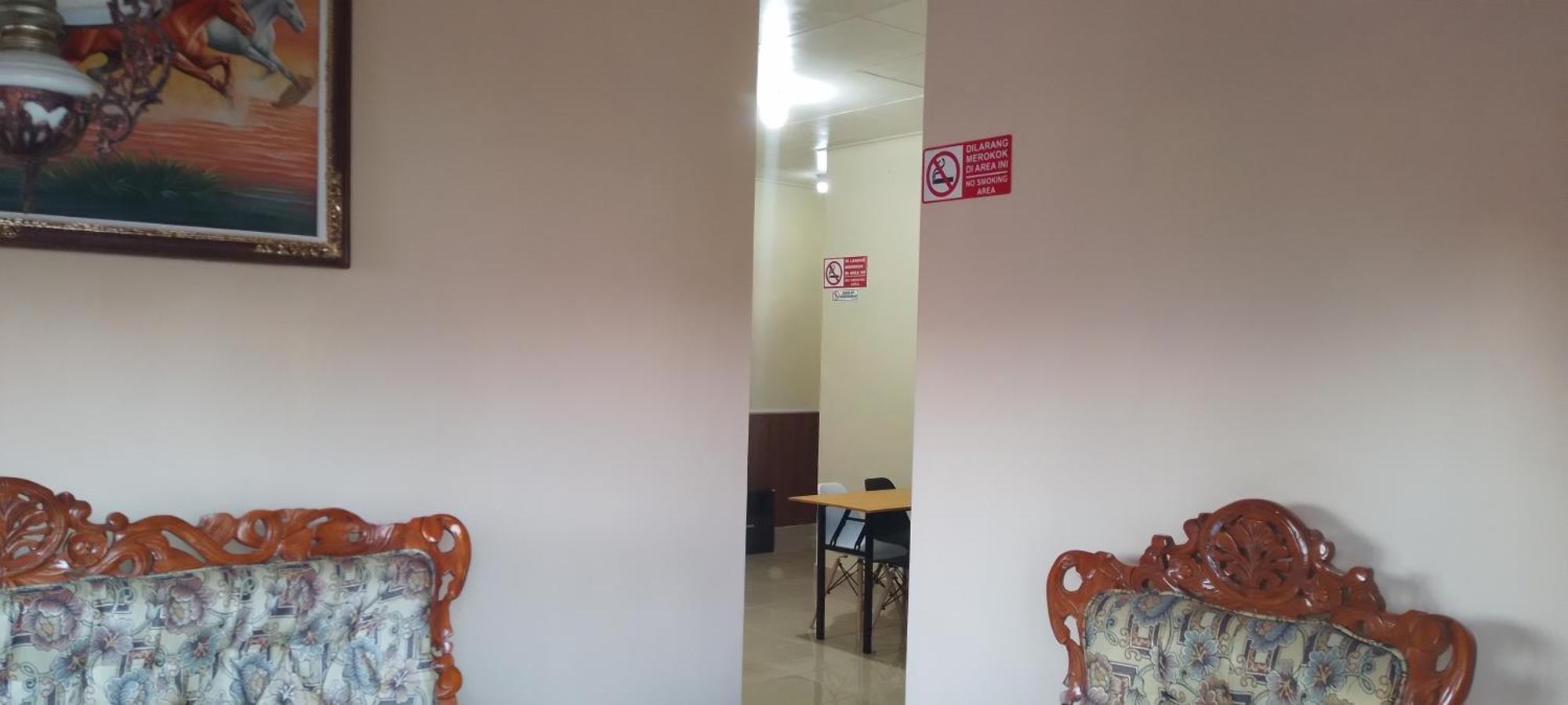 New Kami Homestay Banyuwangi  Exterior photo