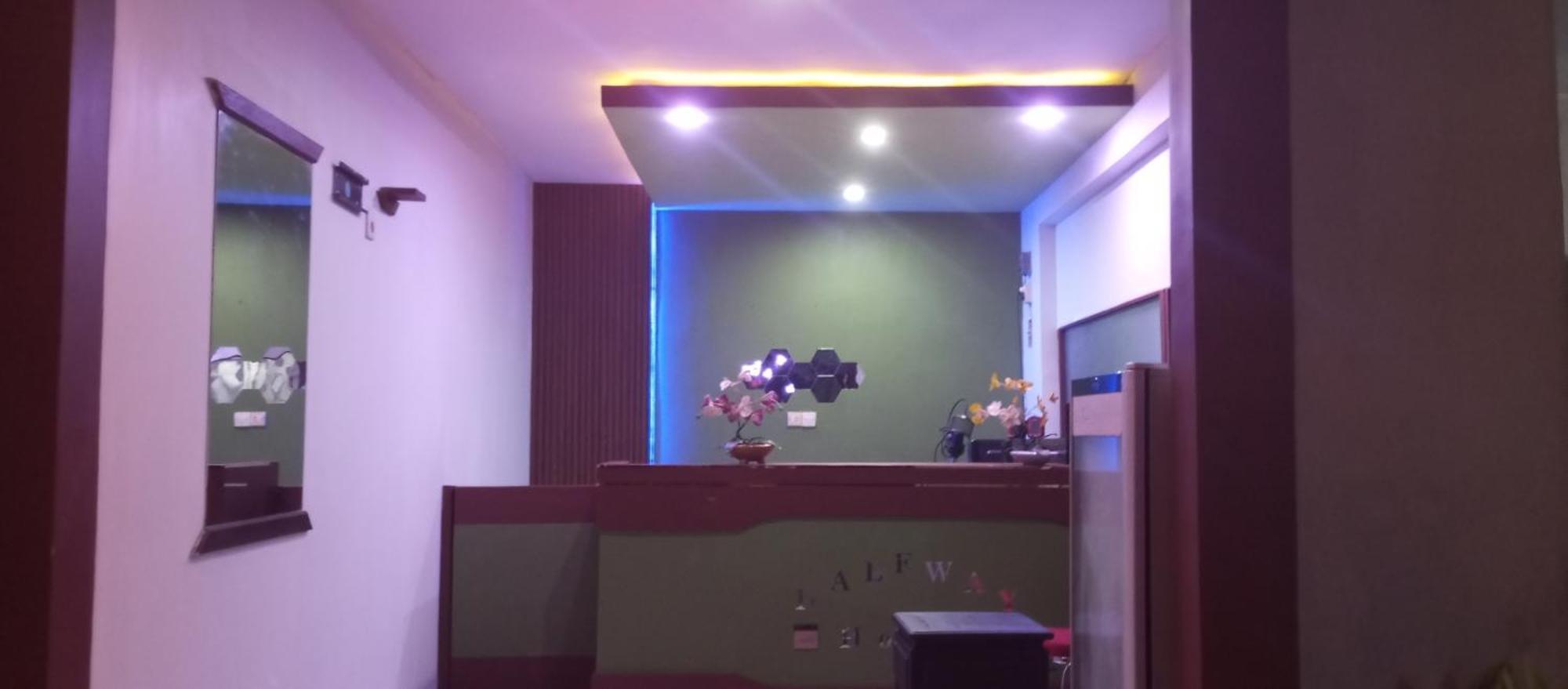 New Kami Homestay Banyuwangi  Exterior photo