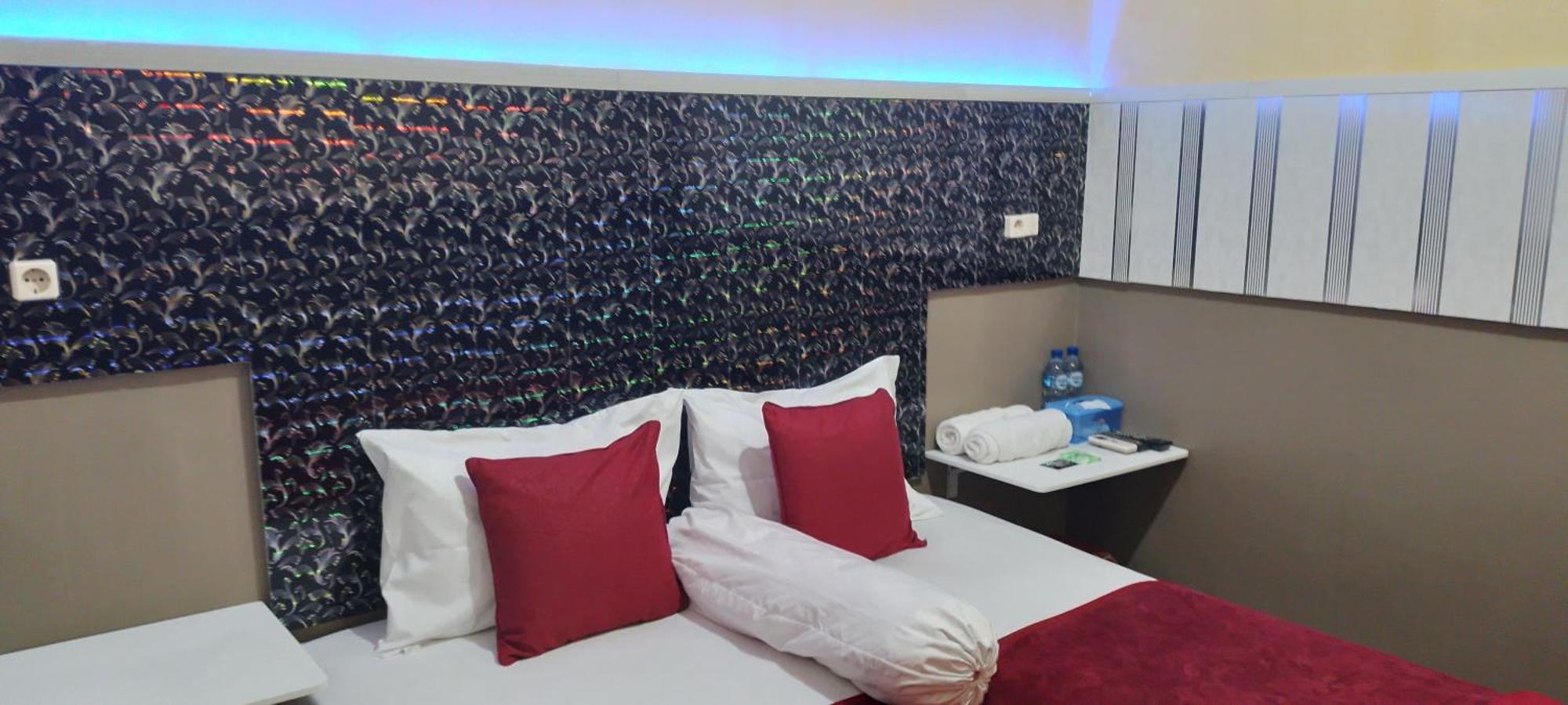 New Kami Homestay Banyuwangi  Exterior photo
